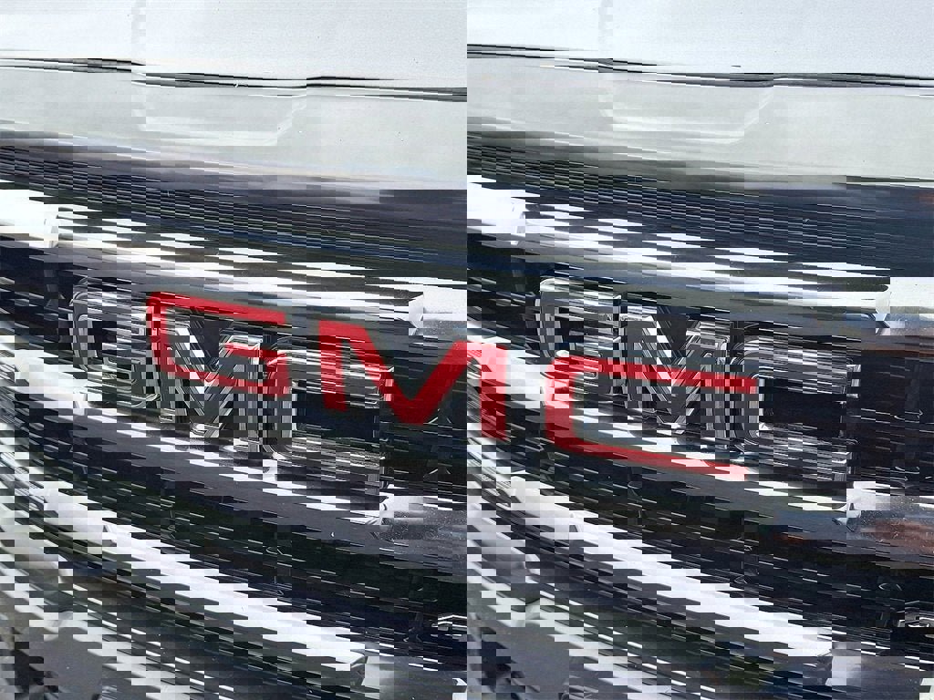 Certified 2023 GMC Terrain AT4 image 33