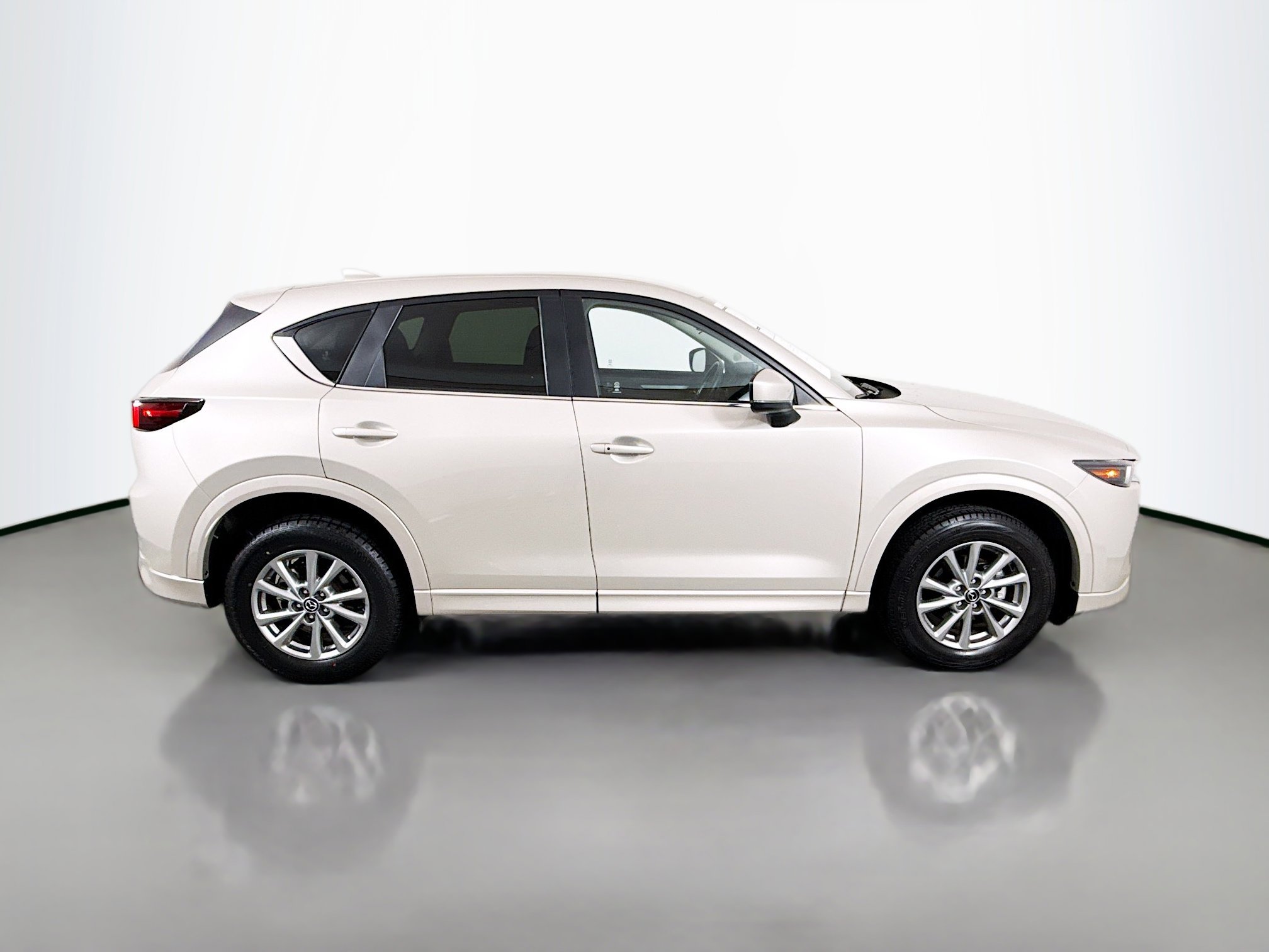 Used 2025 MAZDA CX-5 AWD 2.5 S w/ Select Package image 8