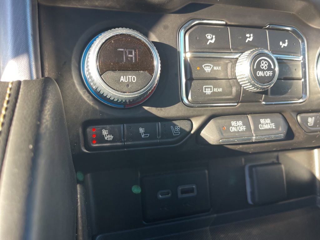 Used 2021 GMC Yukon SLT w/ SLT Luxury Plus Package image 27