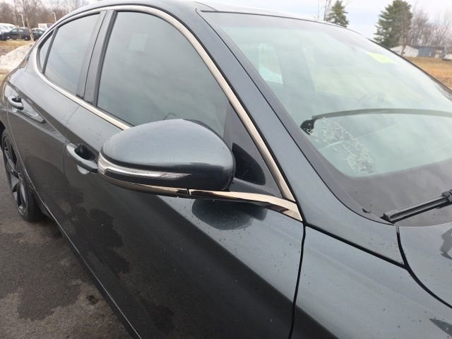 Used 2023 Genesis G70 2.0T w/ Sport Prestige Package image 6