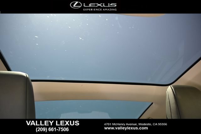 Used 2024 Lexus RZ 300e Premium w/ Technology Package FWD image 6