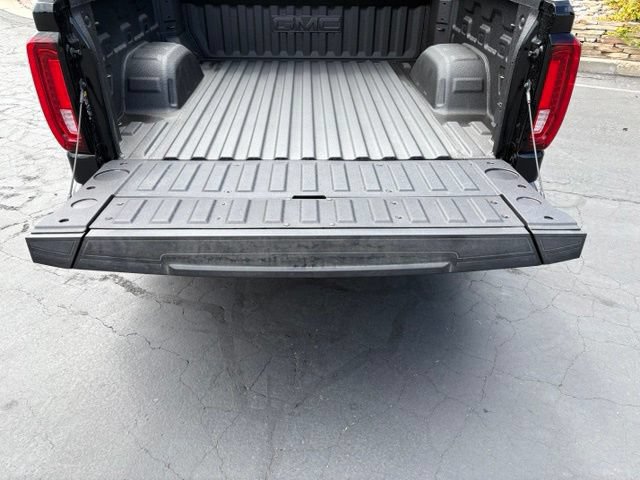 New 2026 GMC Sierra 1500 Denali w/ Technology Package AWD/4WD image 8