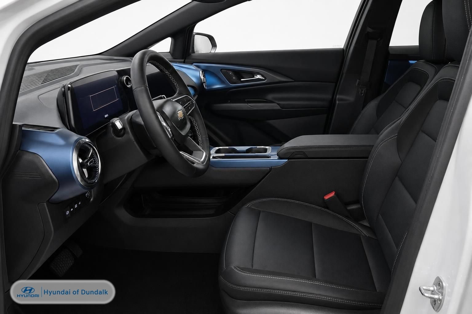 Used 2025 Chevrolet Equinox EV LT w/ Convenience Package FWD image 7