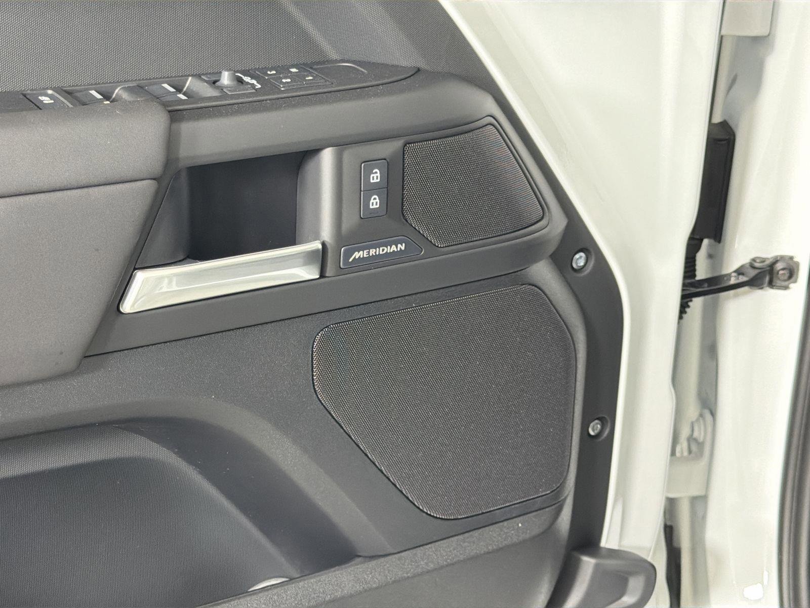 New 2026 Land Rover Defender 110 S image 22