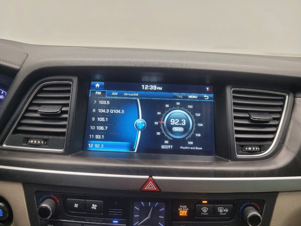 Used 2015 Hyundai Genesis 3.8 w/ Option Group 04 RWD image 25