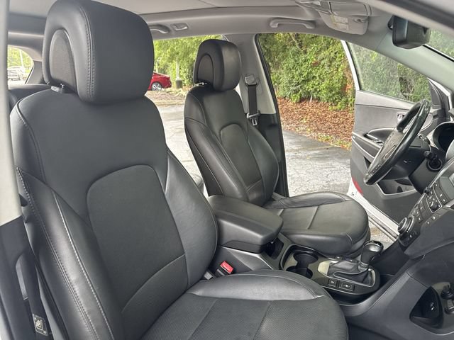 Used 2018 Hyundai Santa Fe Sport w/ Cargo Package FWD image 10