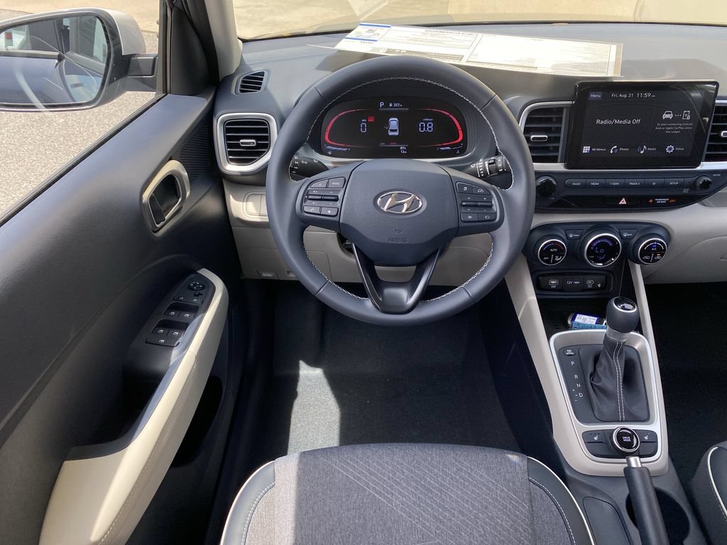 New 2026 Hyundai Venue SEL FWD image 14