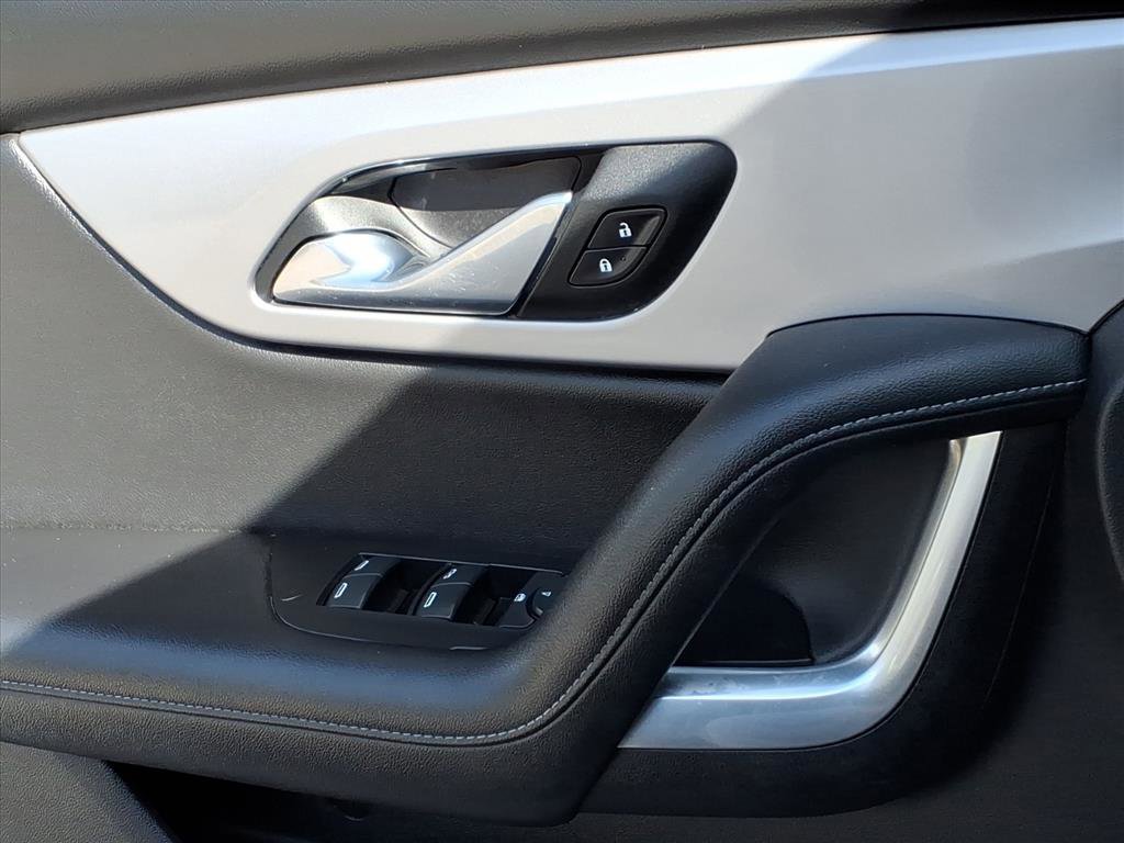 Used 2021 Chevrolet Blazer LT image 23