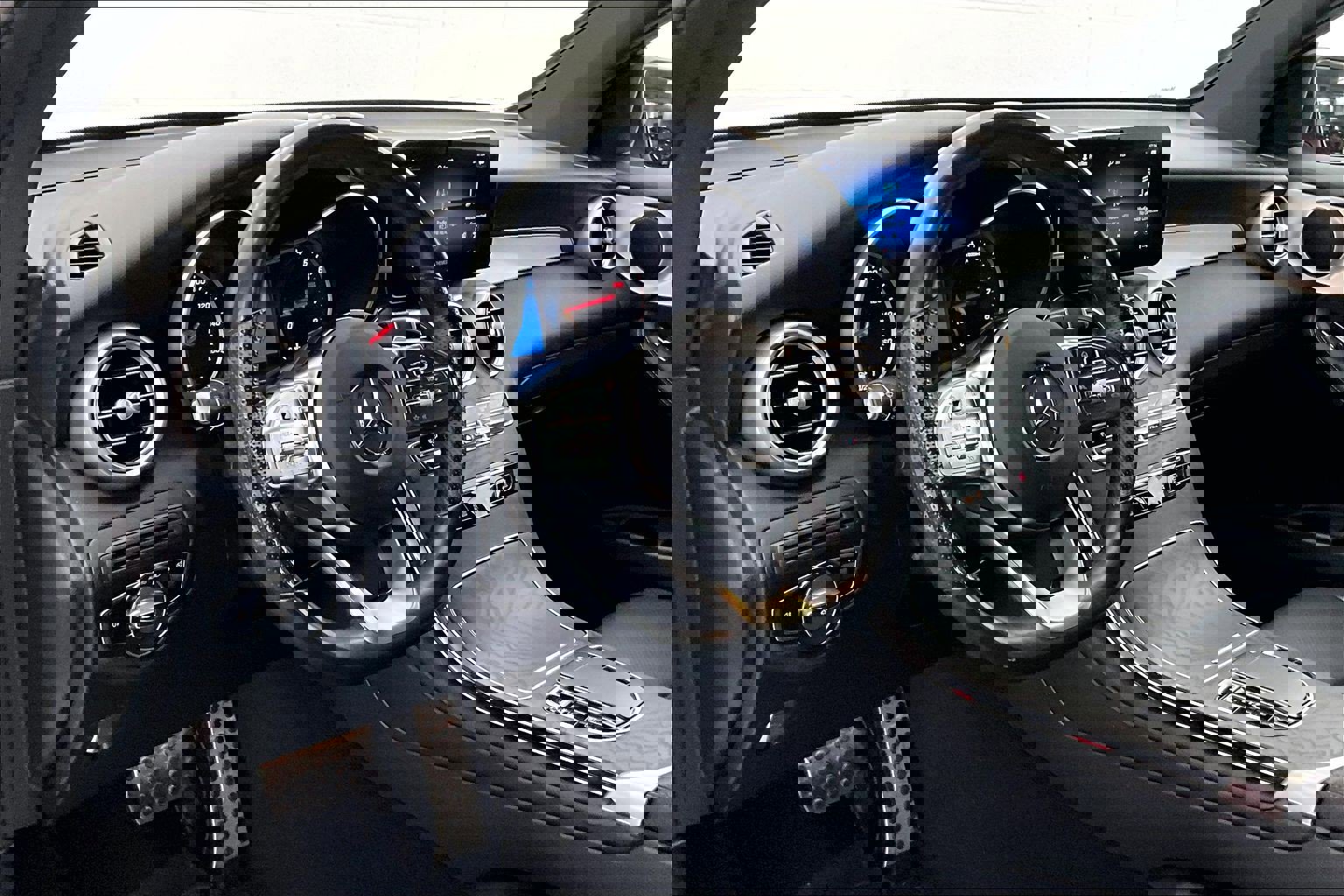 Used 2021 Mercedes-Benz GLC 300 image 19