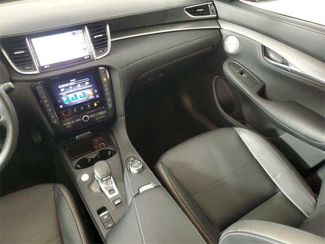 Used 2023 INFINITI QX55 Essential image 19