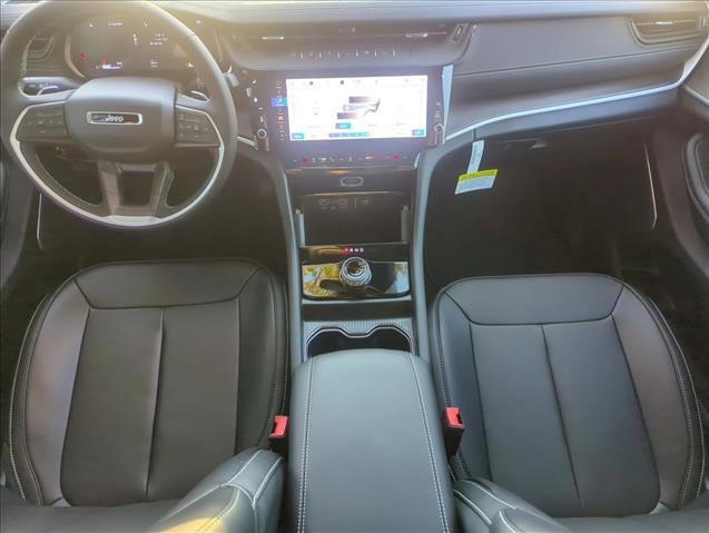 New 2026 Jeep Grand Cherokee Limited w/ Limited Altitude Package RWD image 12