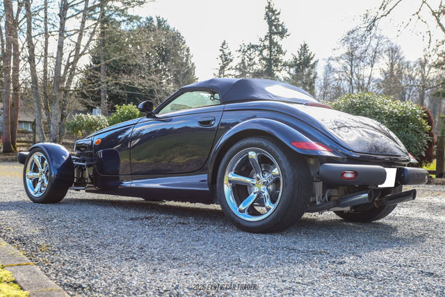 Used 2001 Chrysler Prowler image 18