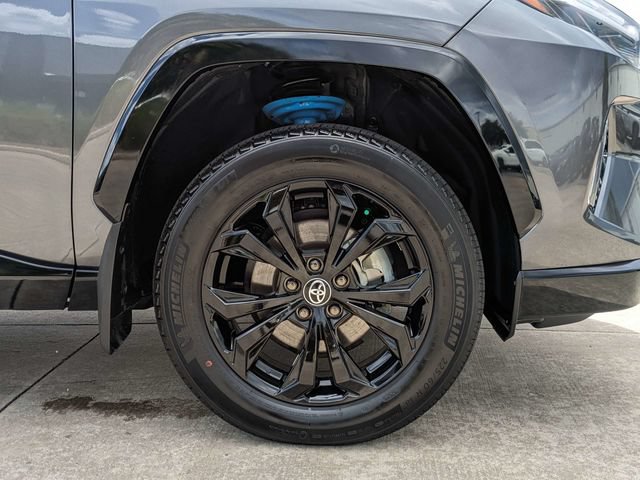 Used 2024 Toyota RAV4 XSE AWD/4WD image 11