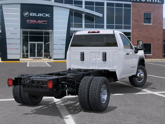 New 2026 GMC Sierra 3500 Pro AWD/4WD image 4