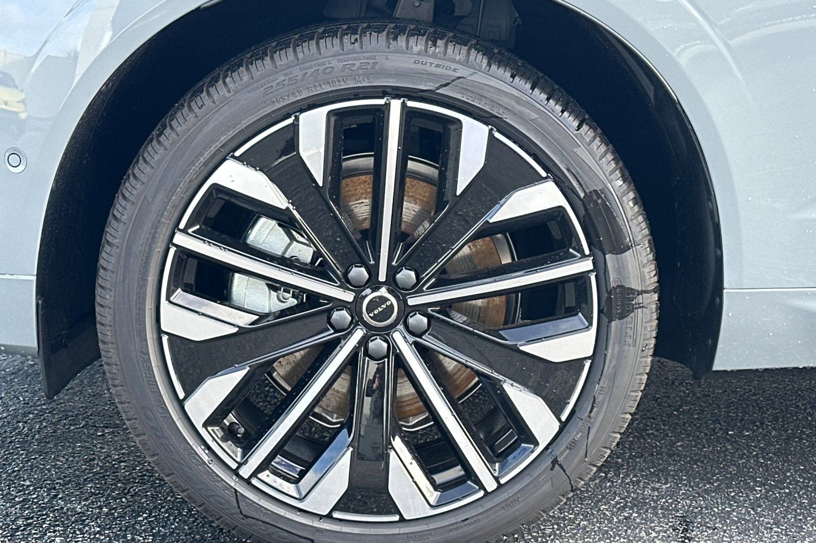 New 2026 Volvo XC60 T8 Ultra w/ Climate Package AWD/4WD image 26