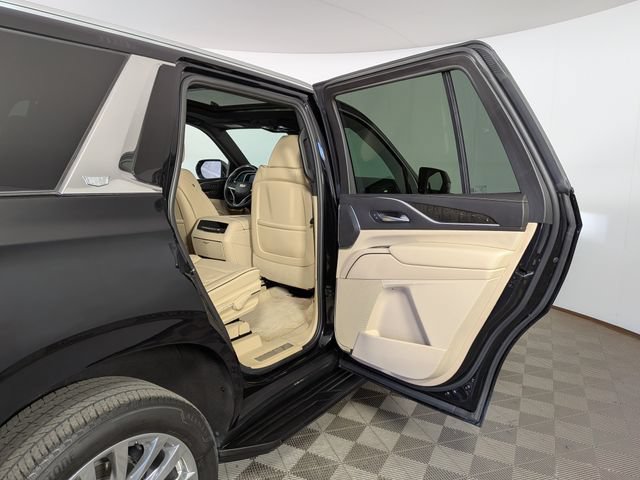 Certified 2024 Cadillac Escalade Premium Luxury AWD/4WD image 37