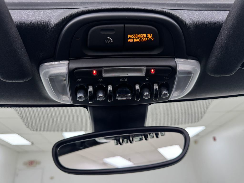 Used 2023 MINI Cooper S image 34