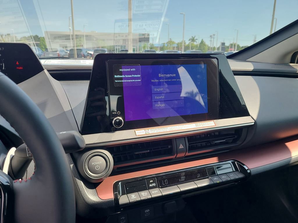 New 2025 Toyota Prius Plug-In Hybrid FWD image 18