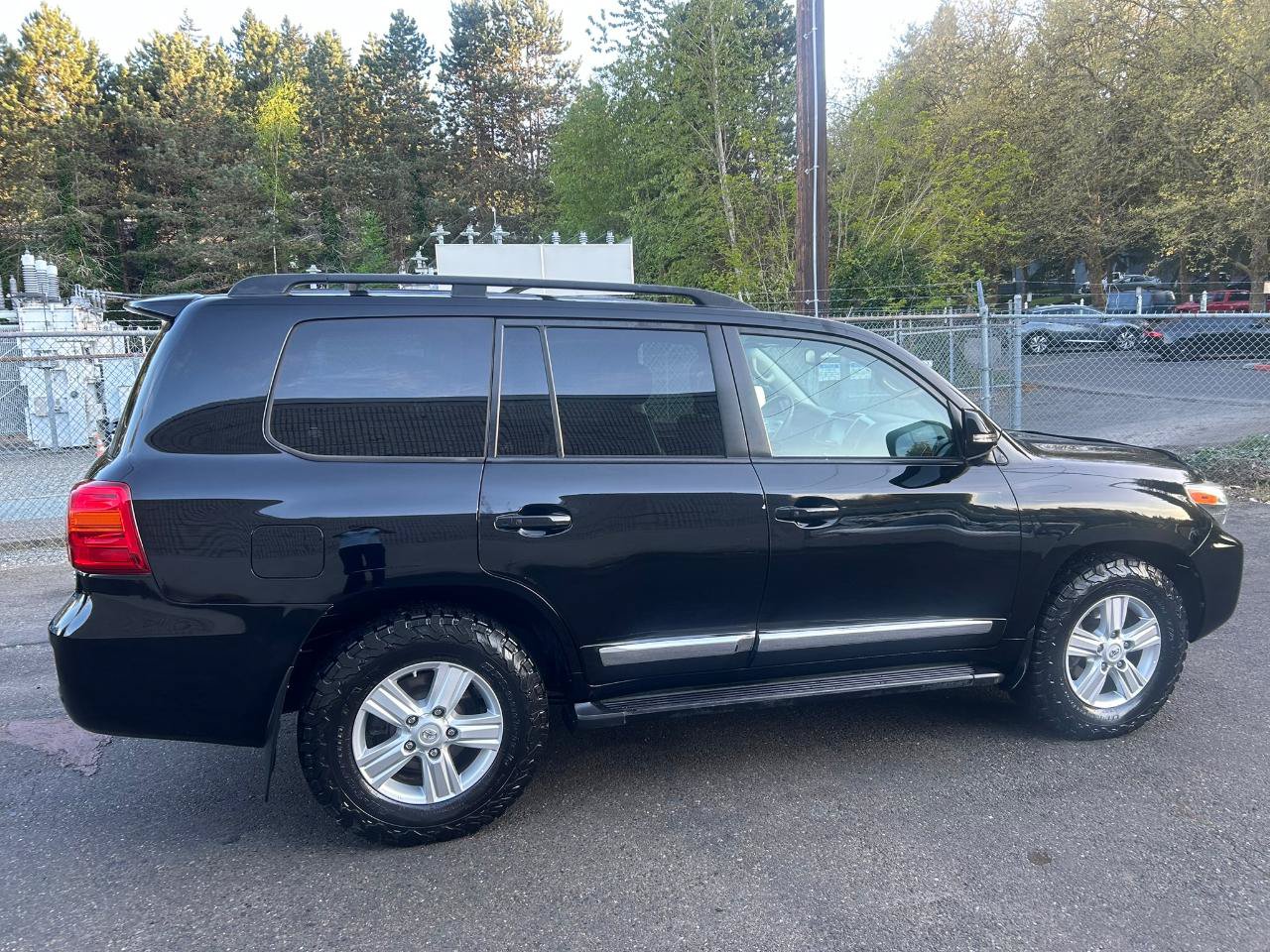 Used 2013 Toyota Land Cruiser AWD/4WD image 3