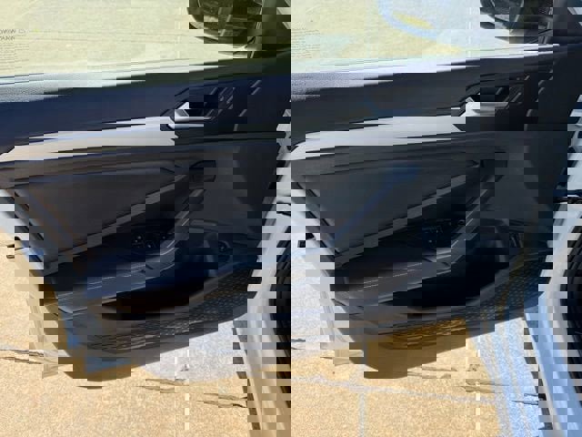 Used 2025 Volkswagen Jetta Sport image 12