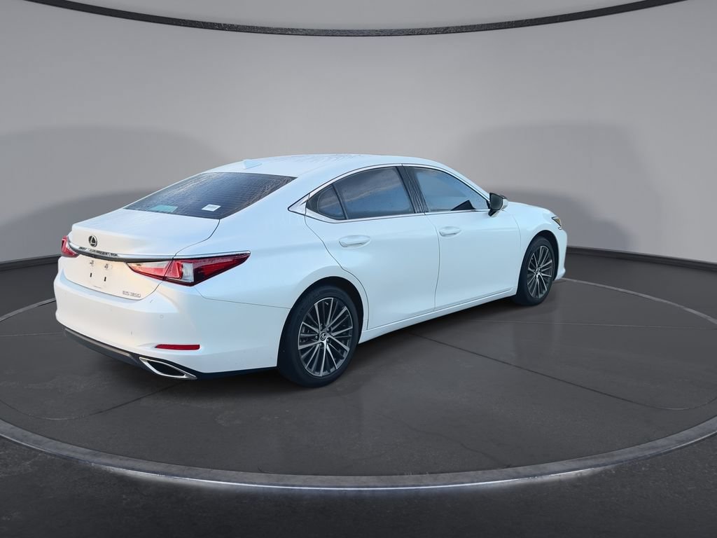 Used 2024 Lexus ES 350 w/ Premium Package FWD image 8
