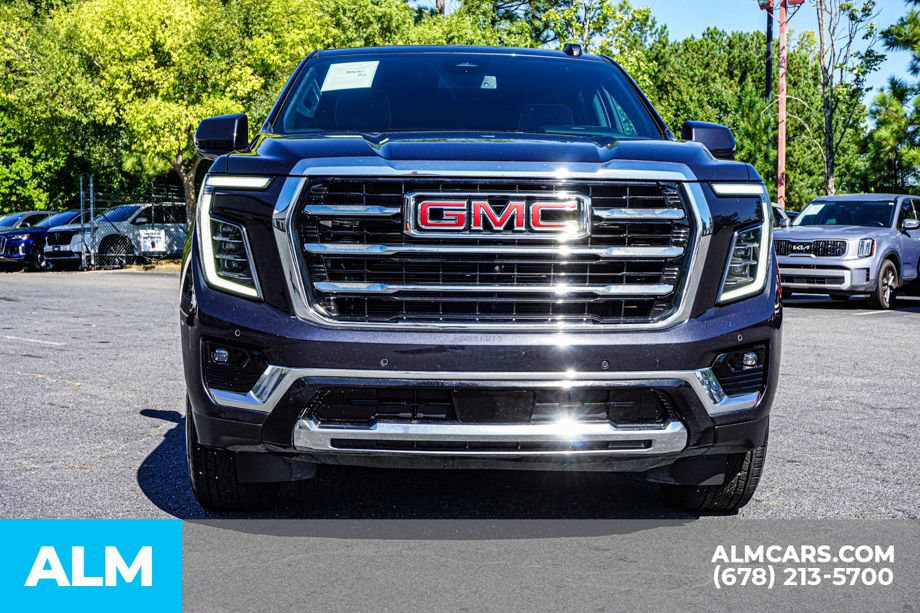 Used 2025 GMC Yukon Elevation AWD/4WD image 9