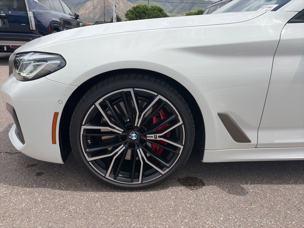 Used 2021 BMW M550i xDrive AWD/4WD image 8