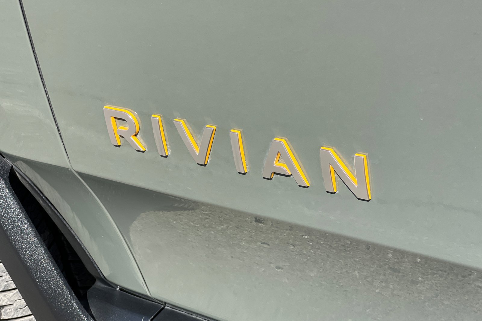 Used 2022 Rivian R1S Launch Edition Quad AWD/4WD image 28