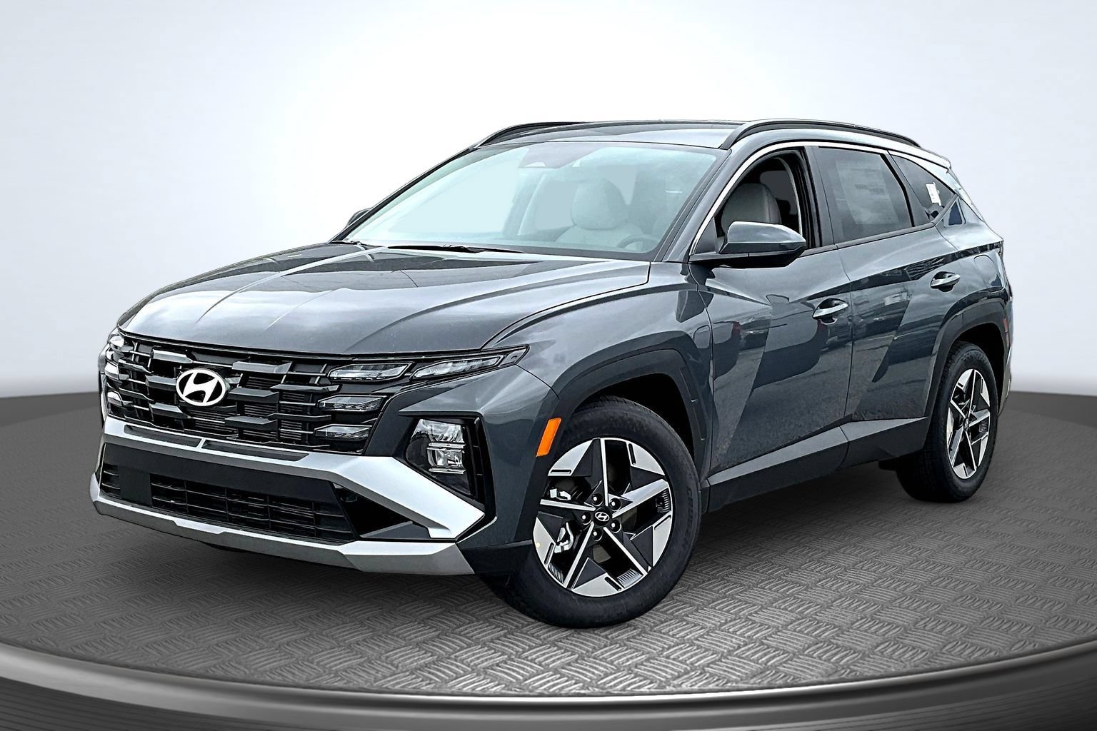 New 2026 Hyundai Tucson SEL Plus FWD image 1