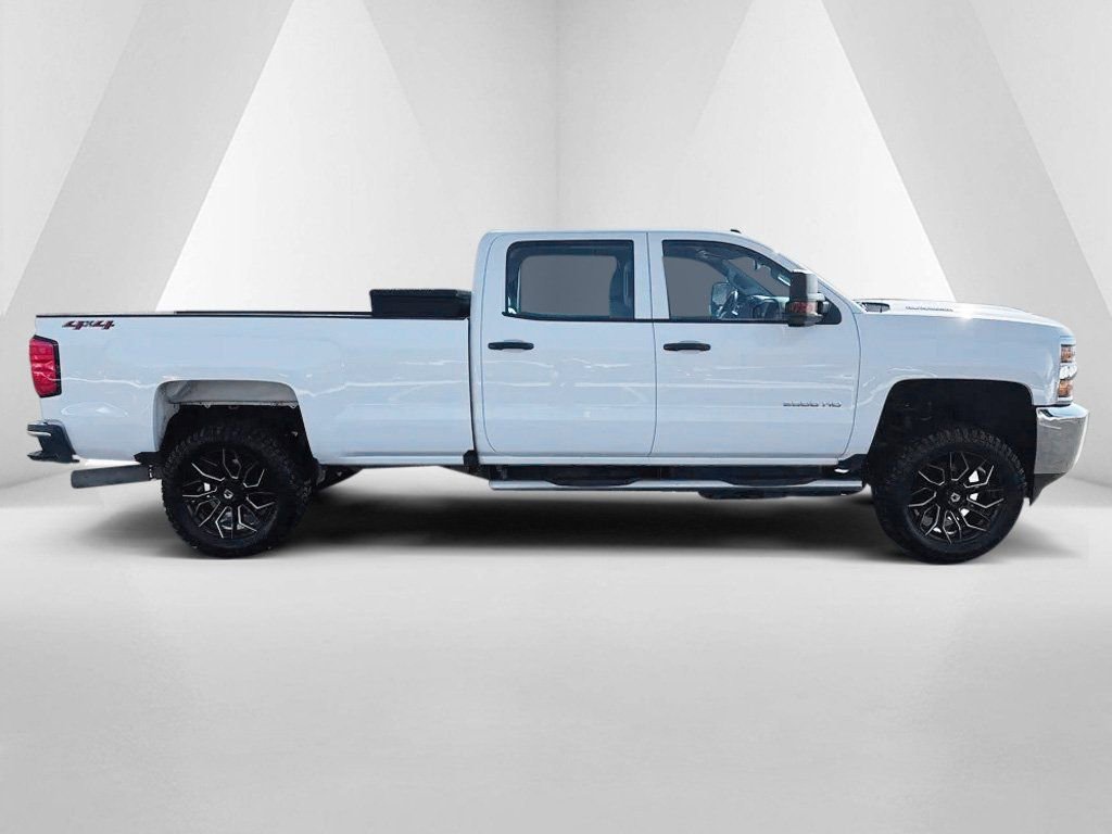 Used 2018 Chevrolet Silverado 2500 W/T w/ Snow Plow Prep Package image 8