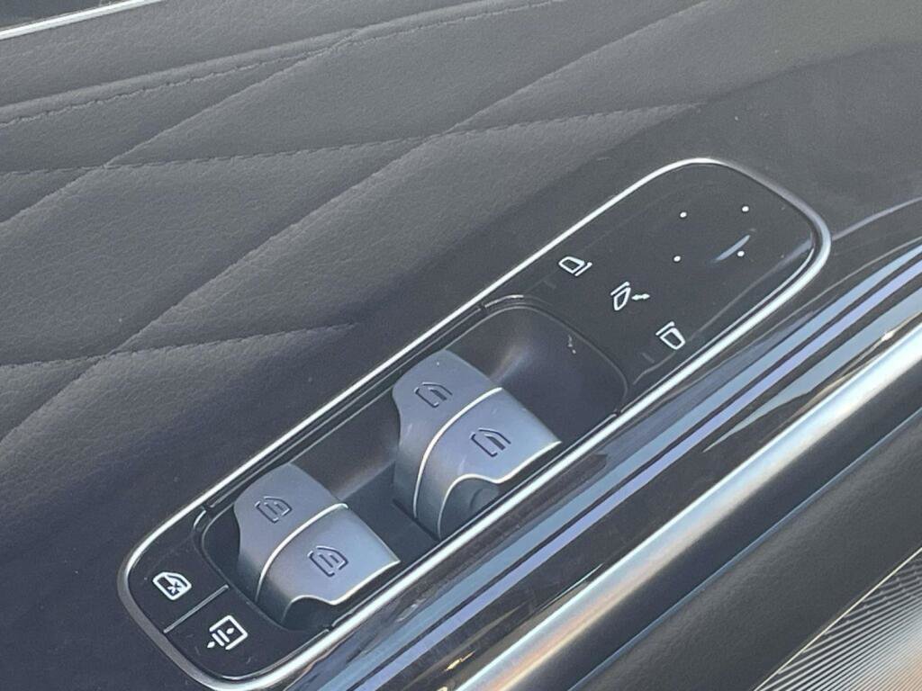 New 2027 Mercedes-Benz S 580 4MATIC Sedan image 30