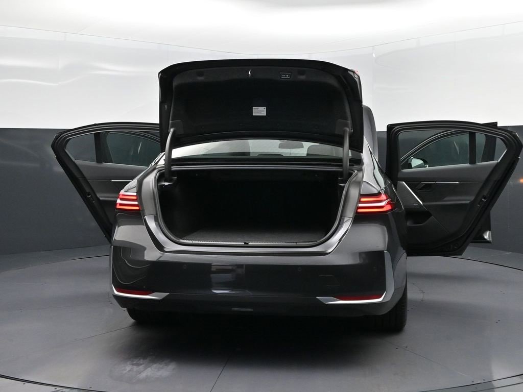 Certified 2024 BMW 530i xDrive image 51