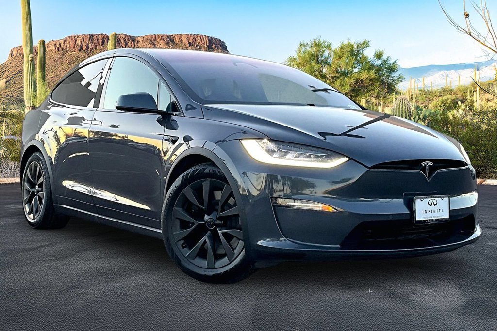 Used 2023 Tesla Model X AWD/4WD image 11