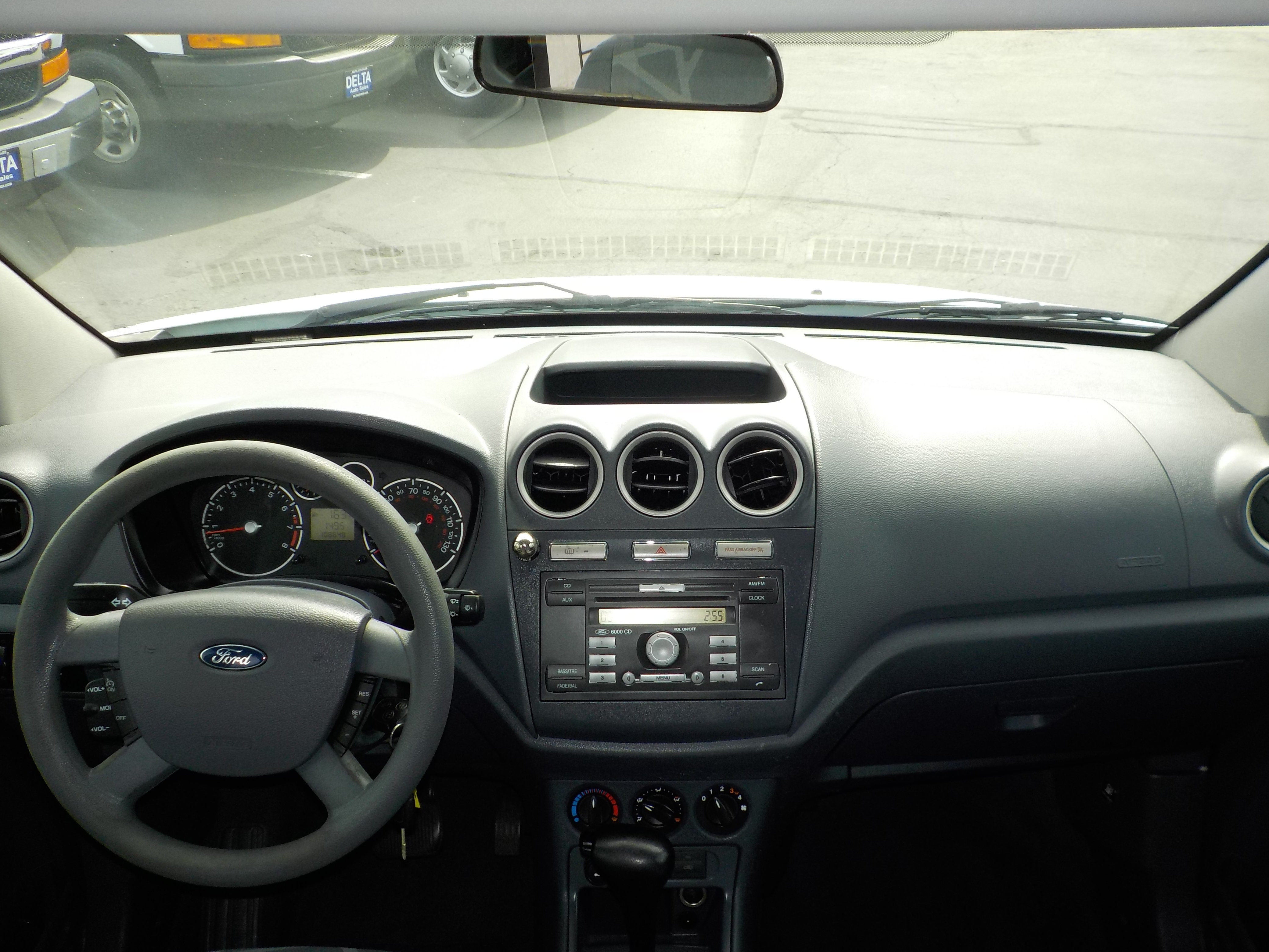 Used 2011 Ford Transit Connect XLT FWD image 19