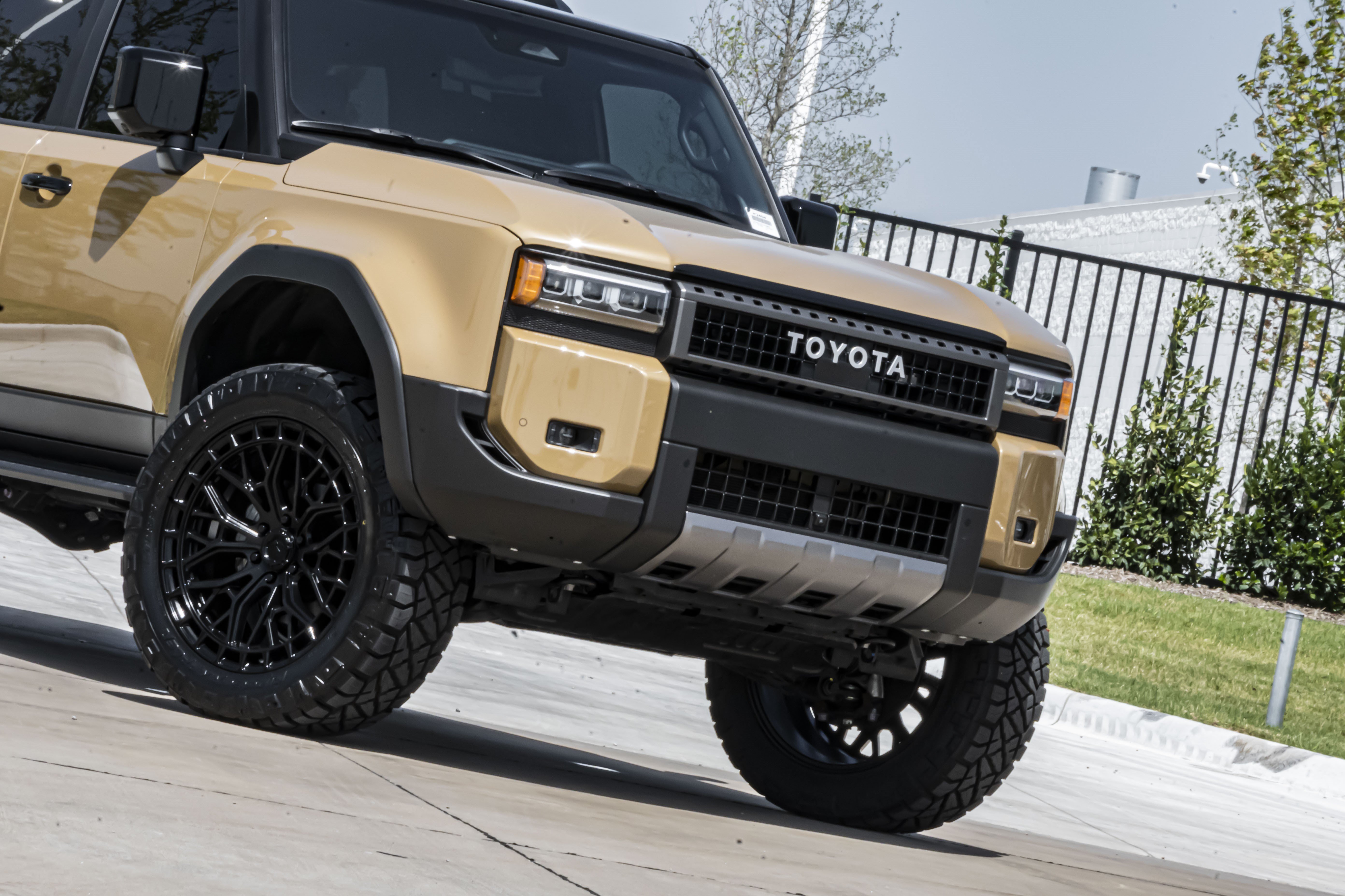 Used 2026 Toyota Land Cruiser w/ Premium Package AWD/4WD image 43