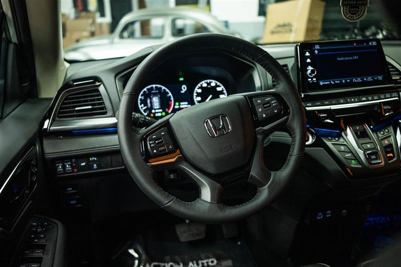 Used 2026 Honda Odyssey Elite image 17