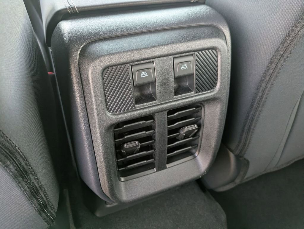 New 2025 Ford Bronco 4-Door image 39