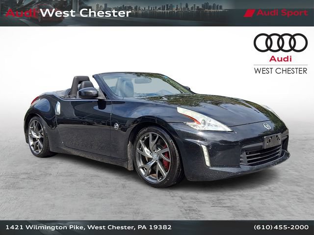 Used 2016 Nissan 370Z Touring Sport RWD image 1