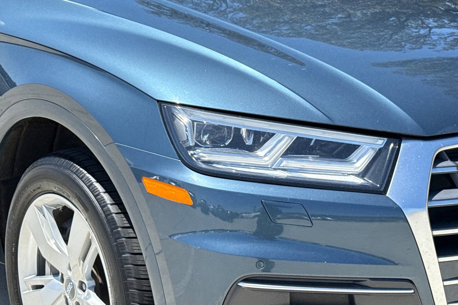 Used 2018 Audi Q5 2.0T Premium Plus w/ Premium Plus Package AWD/4WD image 11
