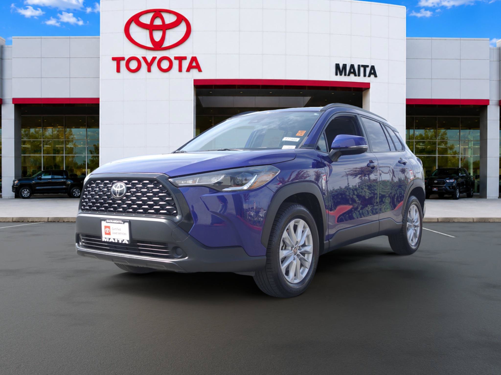 Certified 2022 Toyota Corolla Cross LE AWD/4WD image 7