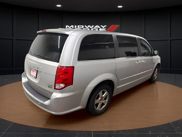 Used 2012 Dodge Grand Caravan Crew FWD image 4