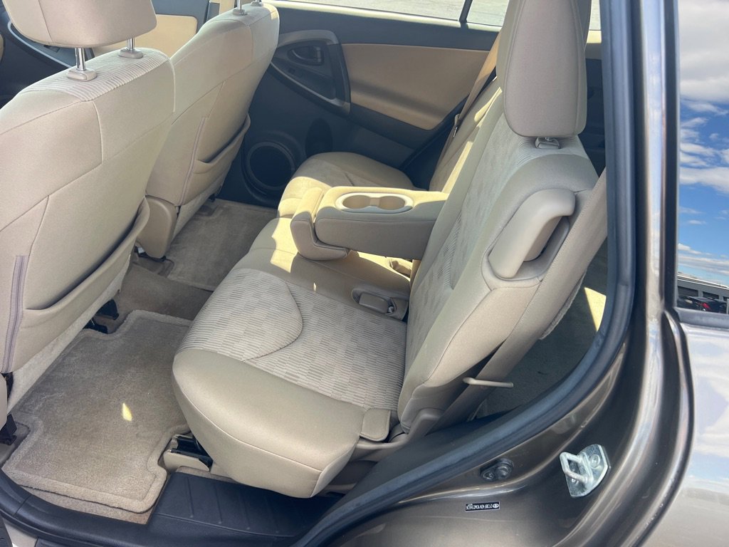 Used 2012 Toyota RAV4 4WD w/ Value Pkg image 13