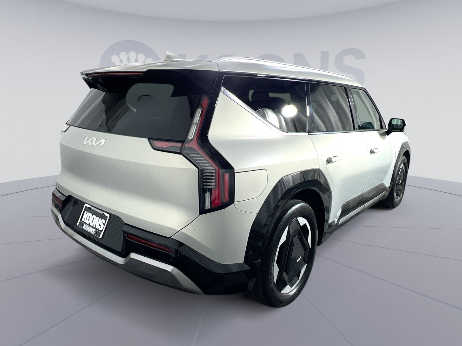 Used 2024 Kia EV9 Land AWD/4WD image 7