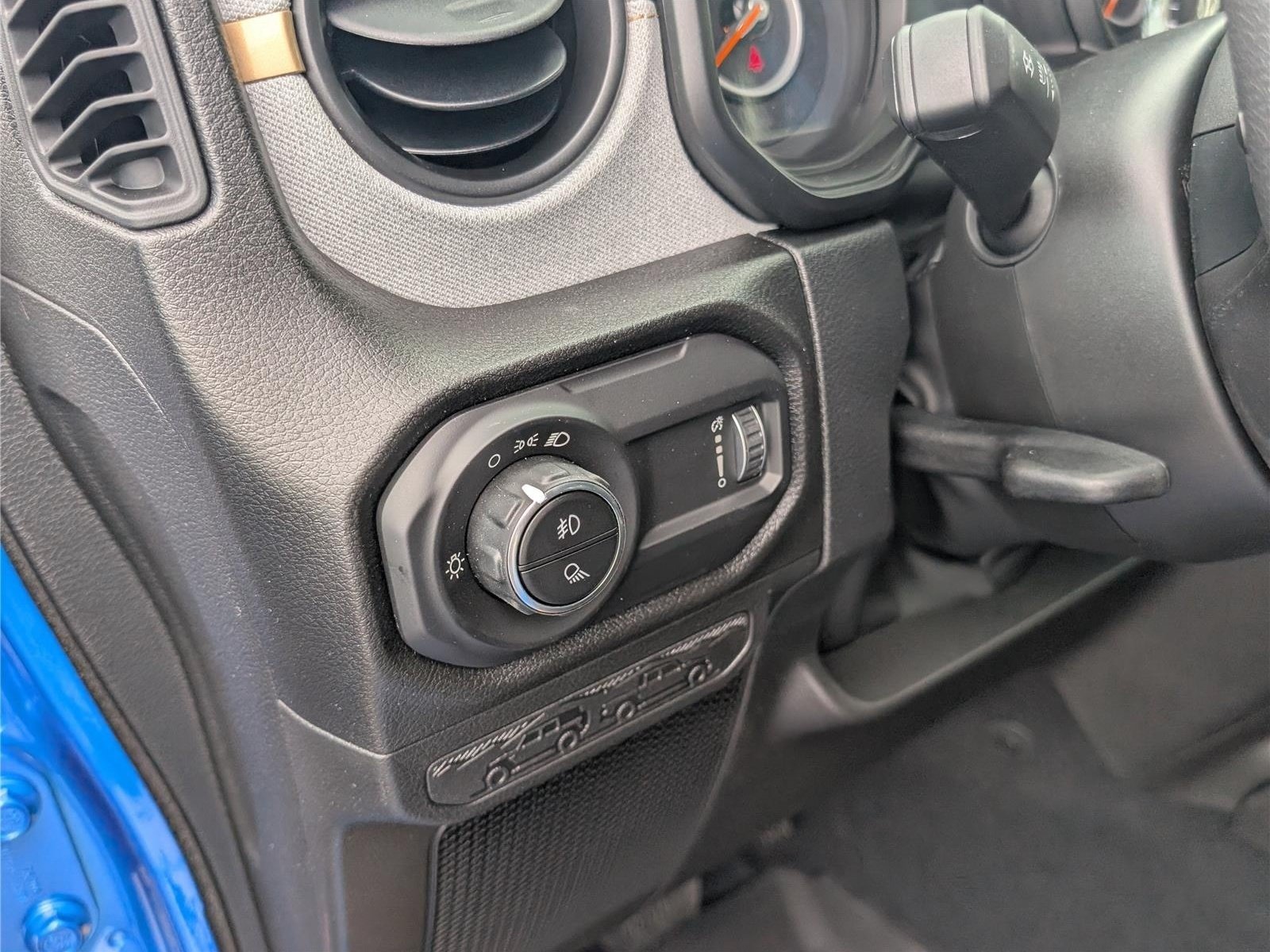 New 2026 Jeep Gladiator Sport AWD/4WD image 16
