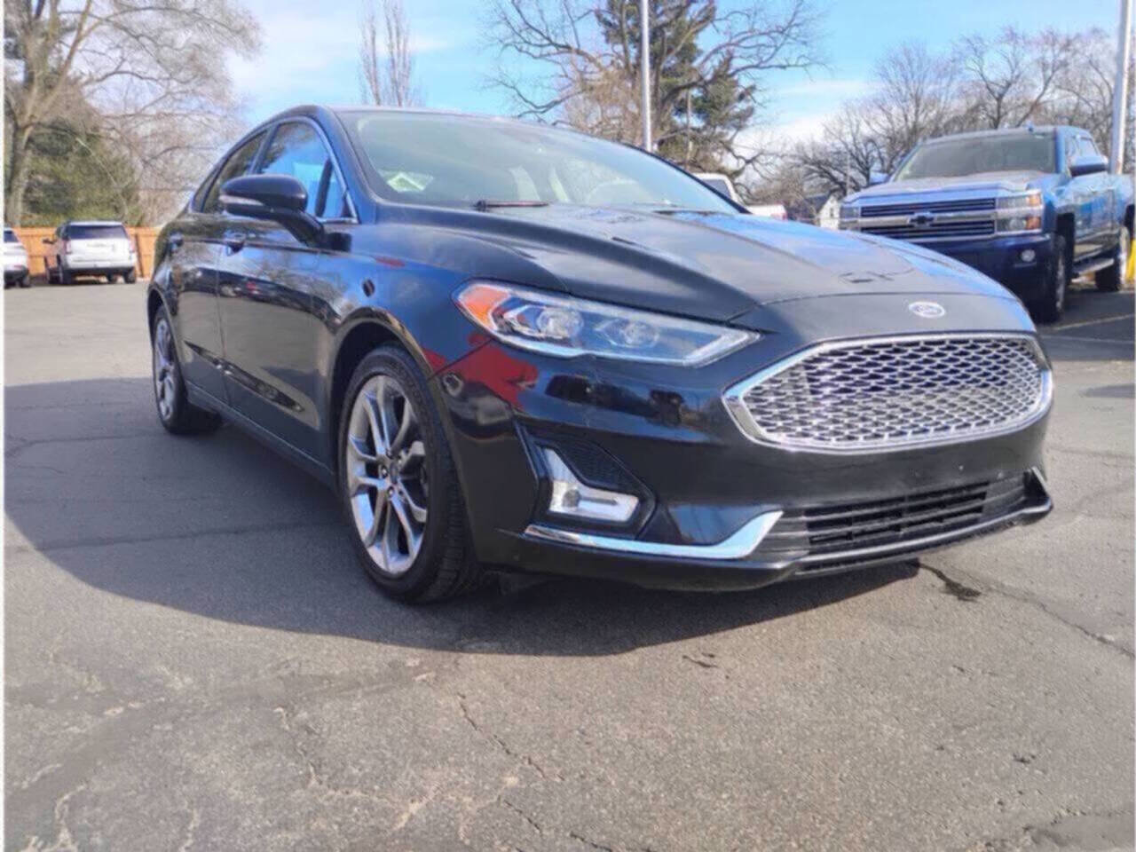 Used 2020 Ford Fusion Titanium image 5