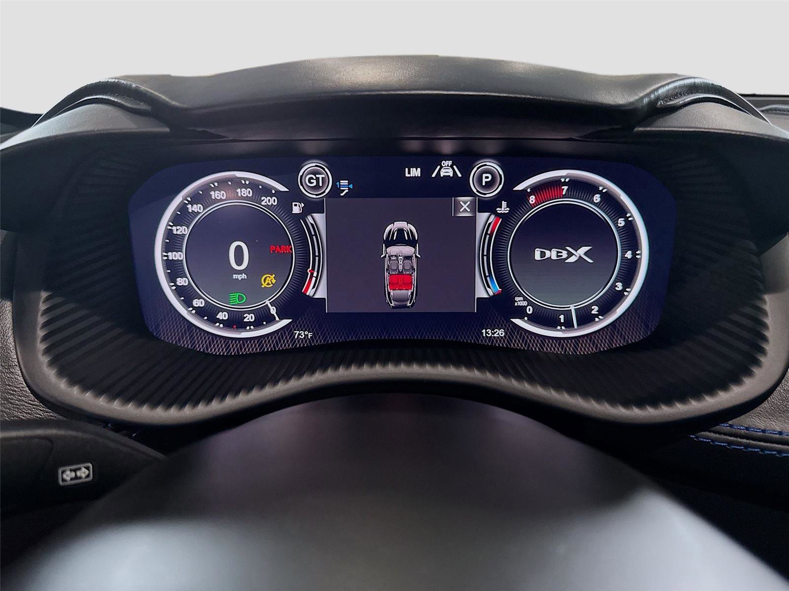 Used 2021 Aston Martin DBX image 4