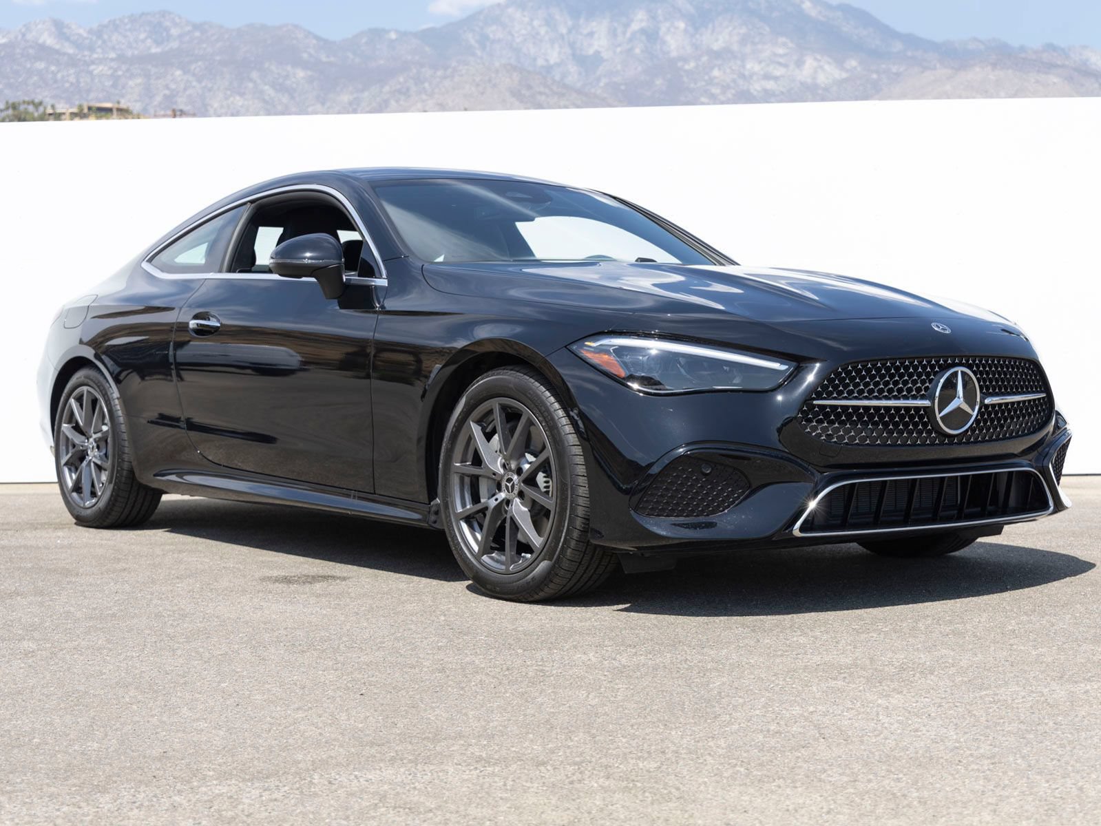 Certified 2026 Mercedes-Benz CLE 300 4MATIC Coupe image 9