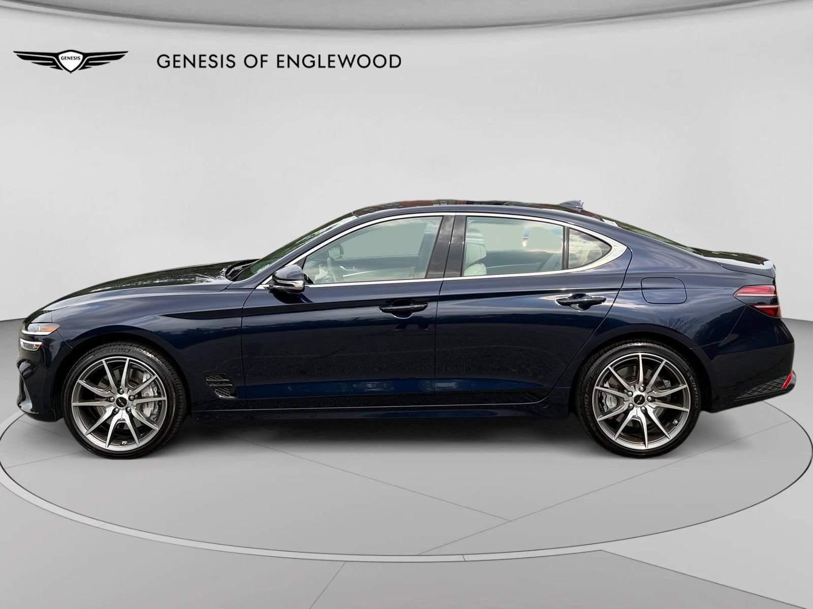 Used 2026 Genesis G70 2.5T AWD/4WD image 13