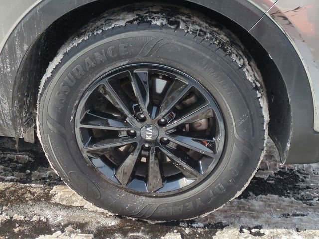 Used 2019 Kia Sorento LX image 31