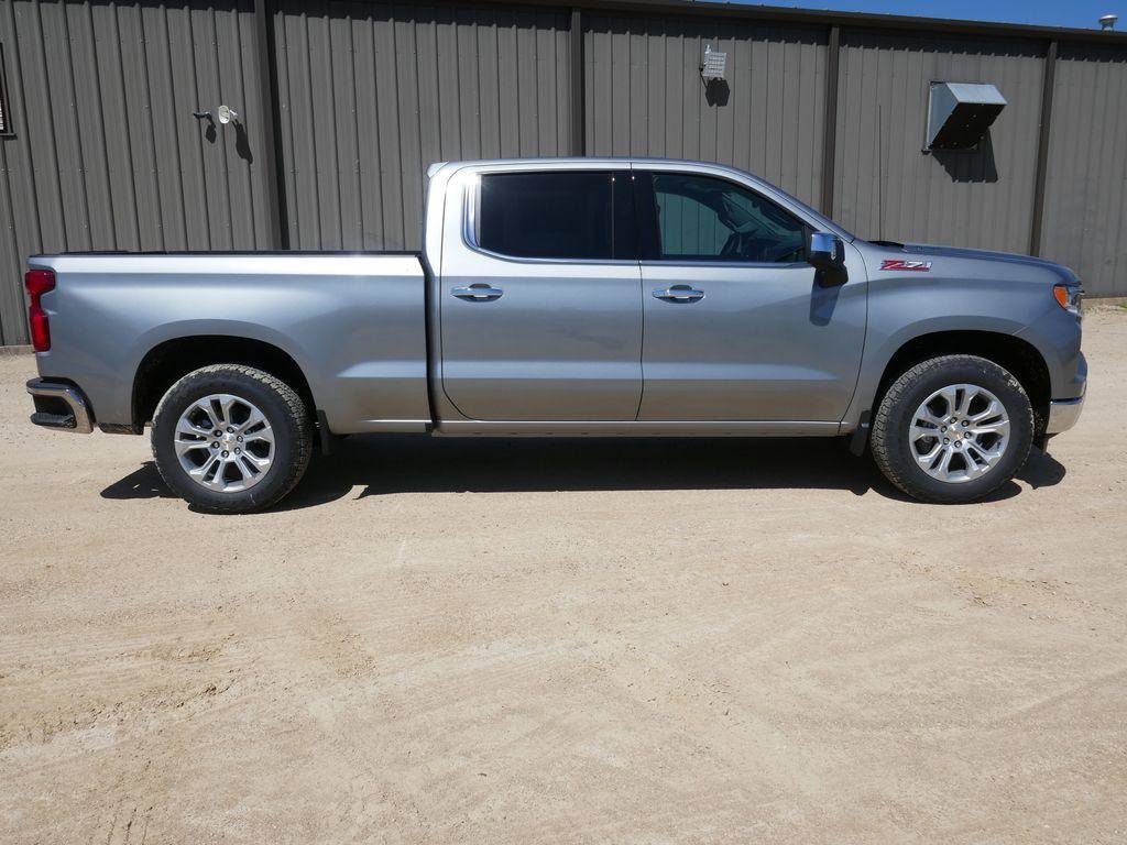 New 2026 Chevrolet Silverado 1500 LTZ AWD/4WD image 3